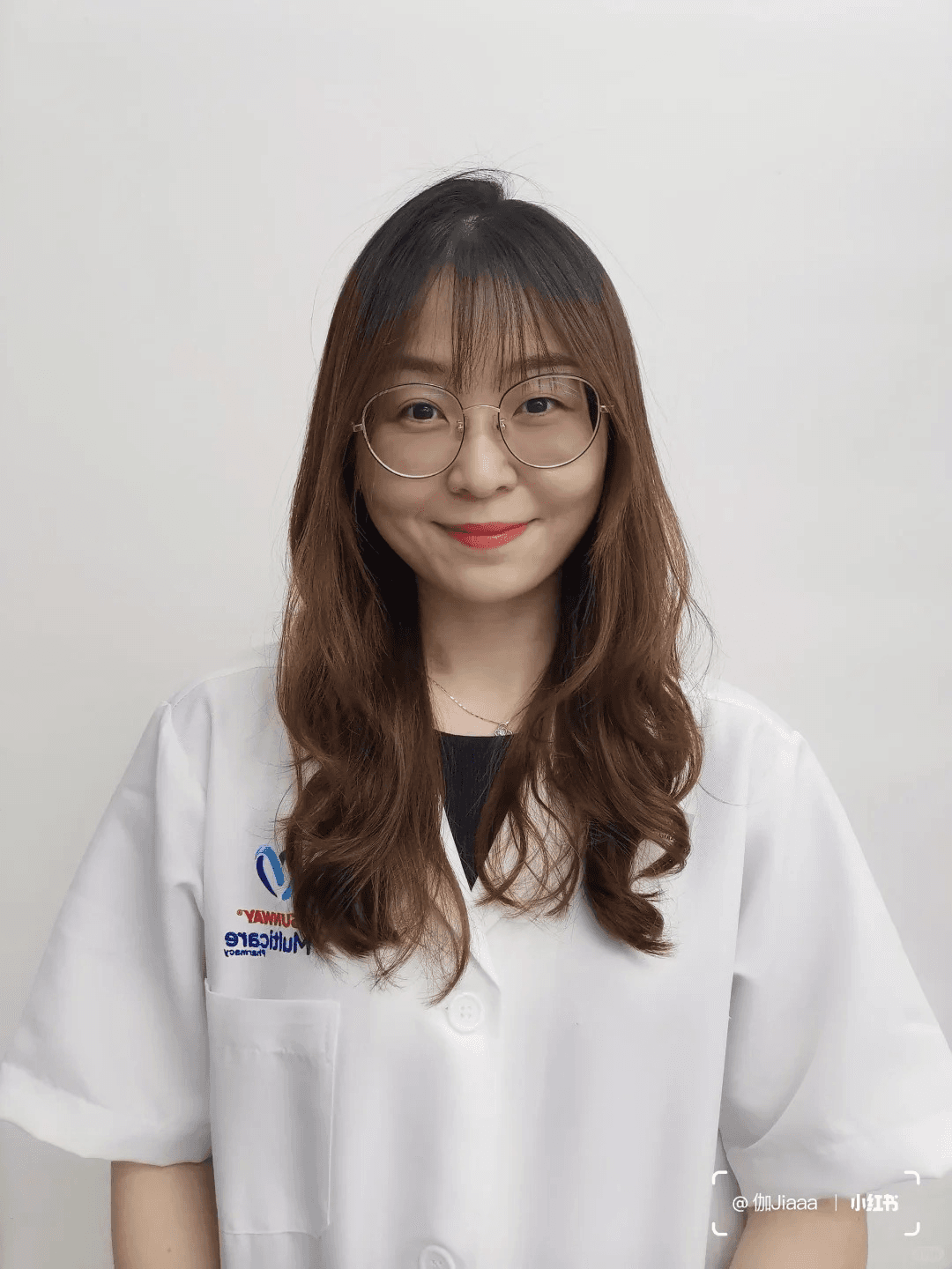 Pharmacist Jiaaa